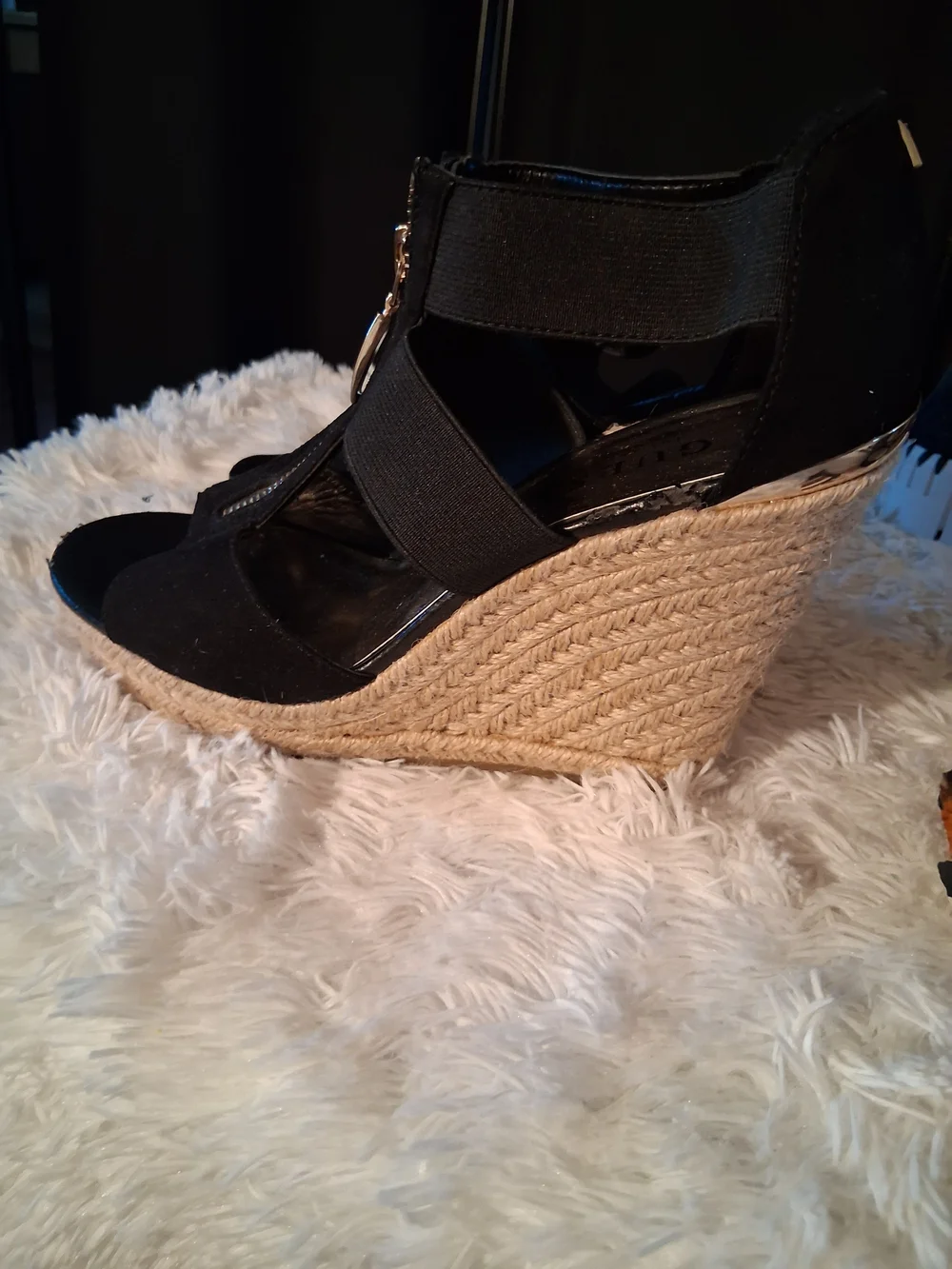 Guess Black Wedge Sandals with Front Zip Accent